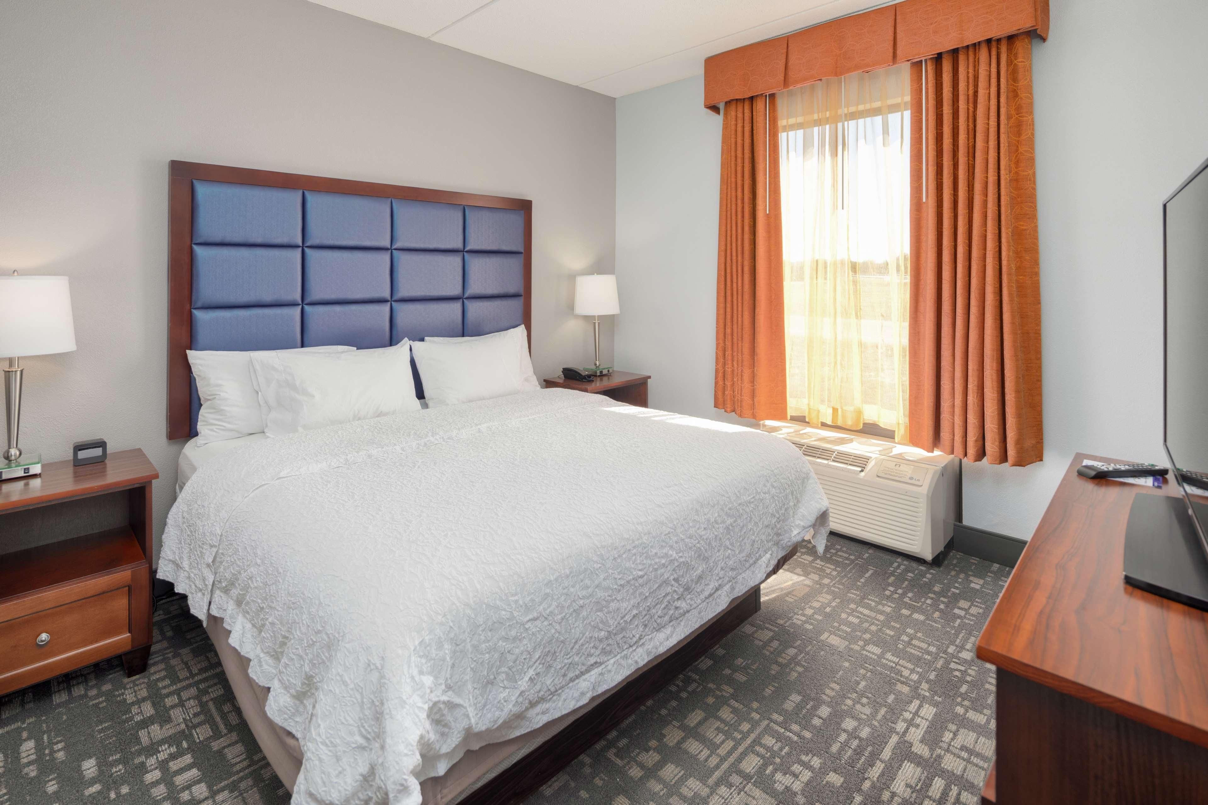 Hampton Inn Louisville Northeast Esterno foto