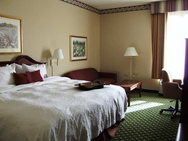 Hampton Inn Louisville Northeast Camera foto